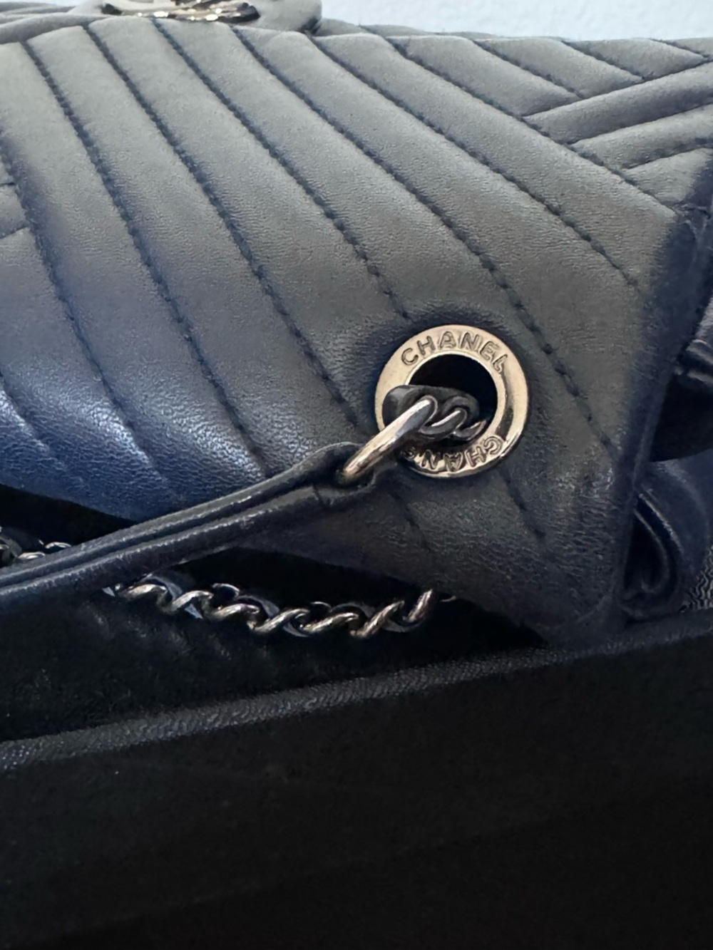 Chanel Small CC Flap Chevron Navy Blue Lambskin Ruthenium Hardware - Picture 6 of 11